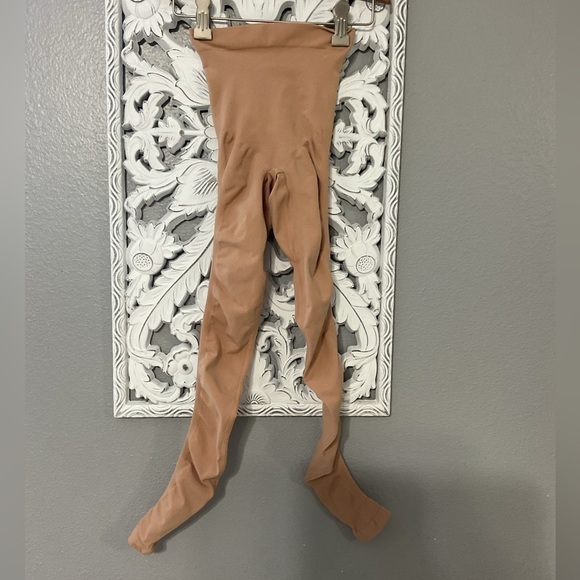 SKIMS Sculpting Seamless Leggings Clay color size XXS/XS - Picture 2 of 7